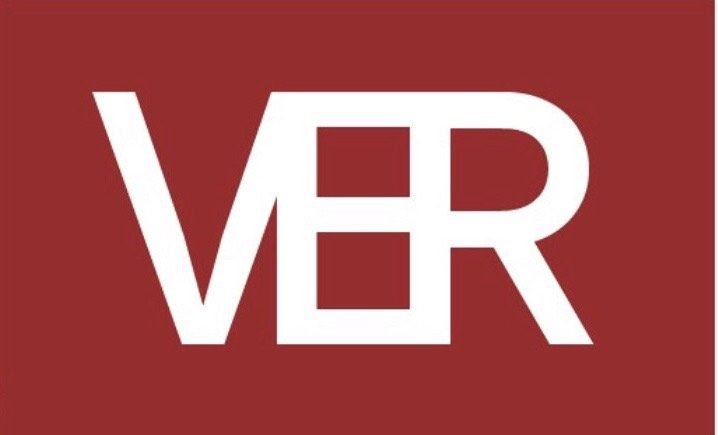 VER 真禮 logo